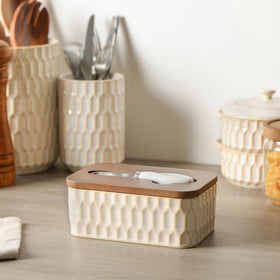 ArteBake butter dish keeps butter fresh and soft at room temperature.