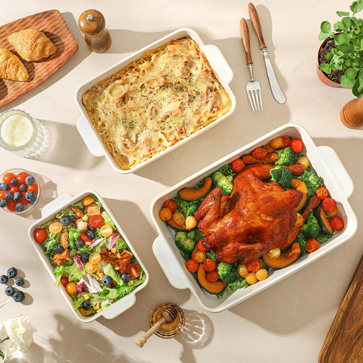ArteBake textured-patterned bakeware, gift-ready for weddings or housewarmings.