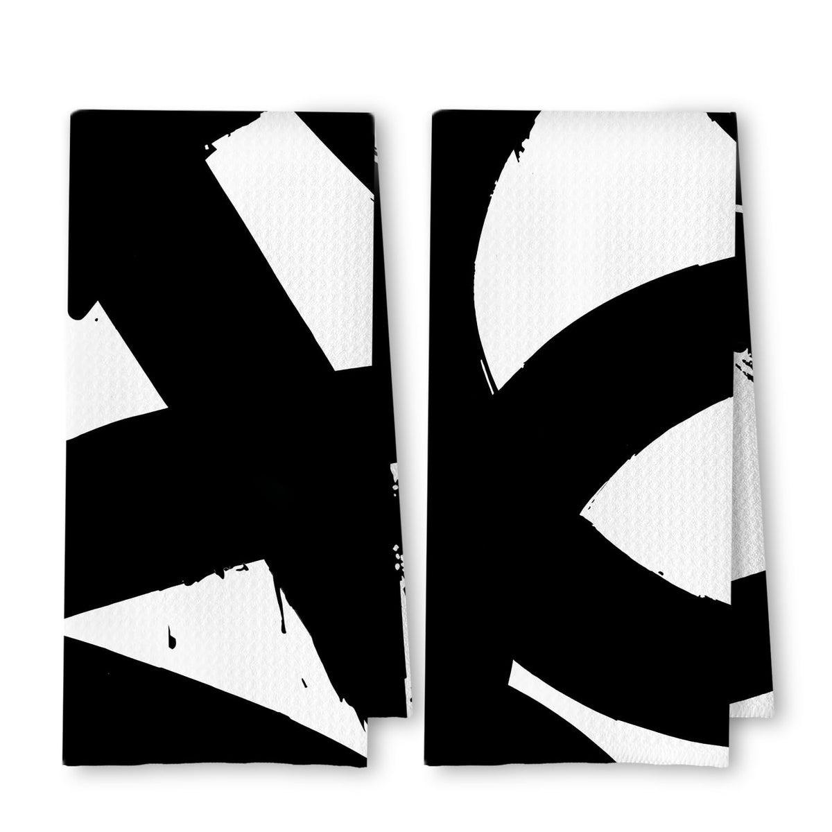ArtisaEura abstract black and white towels for stylish kitchen decor and quick-dry performance.