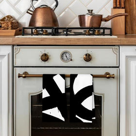 ArtisaEura fast-drying kitchen towel ideal for daily dish and appliance tasks.