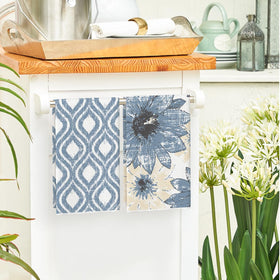 Artoid Mode blue floral leaves towels absorb moisture efficiently in use