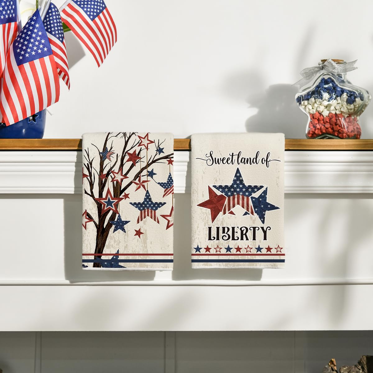 Artoid Mode patriotic dish towel with bold color accents for daily tasks.