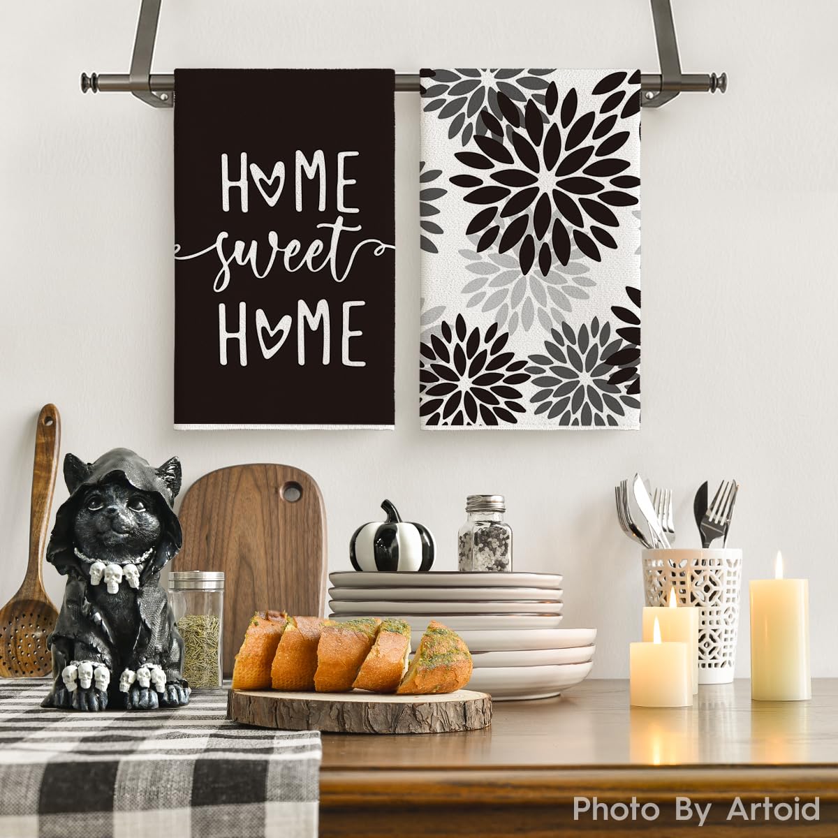 Artoid Mode boho Halloween kitchen towels add seasonal flair for daily cleaning