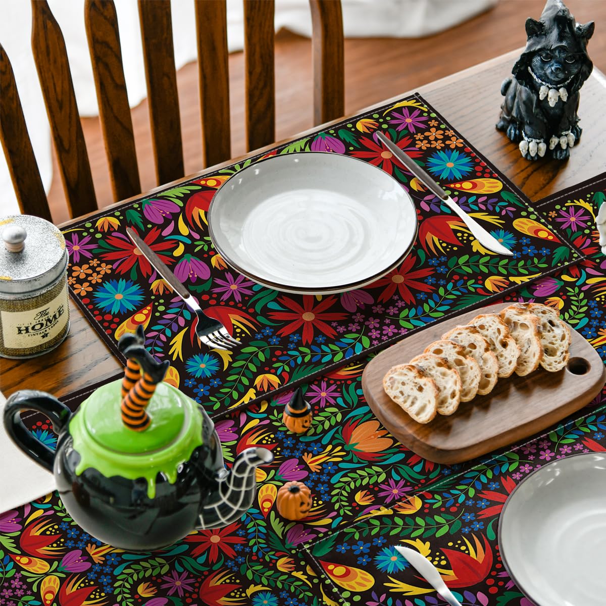 Artoid Mode placemats with reinforced edges for durable table protection.