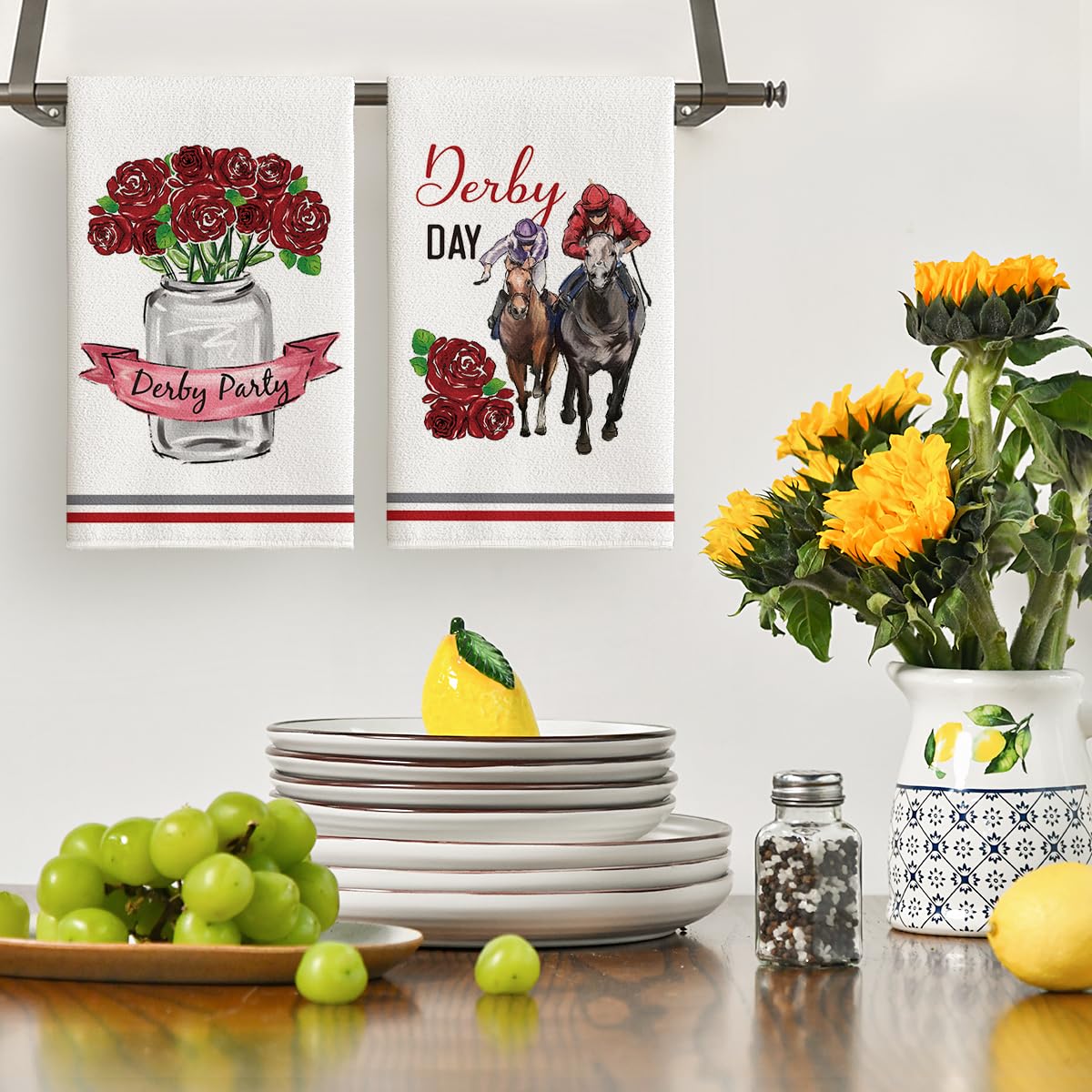 Artoid Mode Derby Day towels close-up shows soft, absorbent fabric for daily cleaning