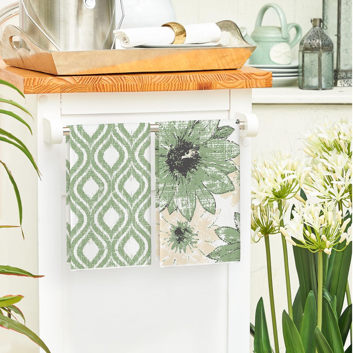 Soft fiber towels from Artoid Mode feel gentle on surfaces