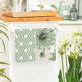 Soft fiber towels from Artoid Mode feel gentle on surfaces