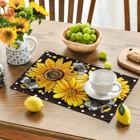 Artoid Mode placemats with hemmed edges resist fraying for durable daily use