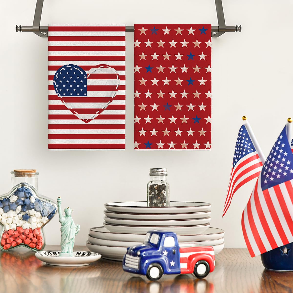 Artoid Mode patriotic 4th of July towels ideal for festive countertop cleanup.
