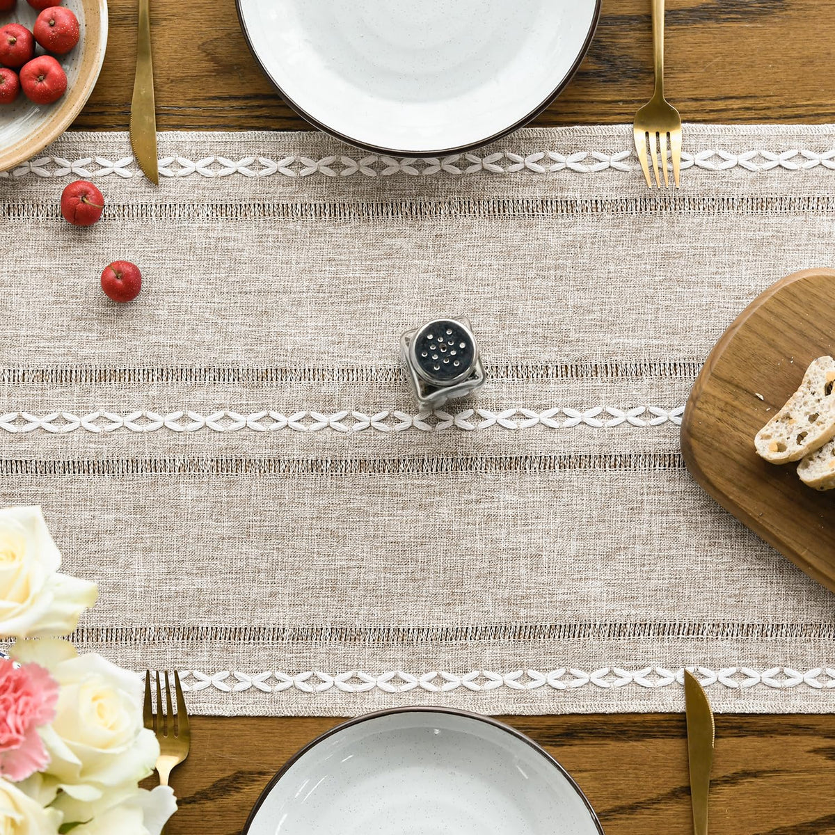 Artoid Mode seasonal embroidered hollow design adds texture to dining
