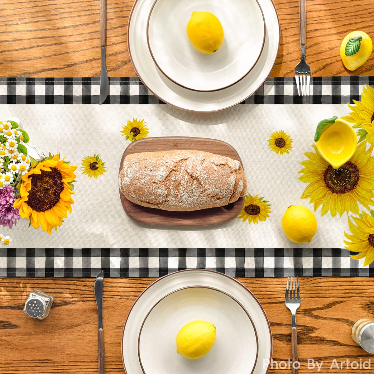 Artoid Mode soft polyester table runner offers durable everyday use