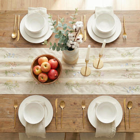 Soft texture and airy feel of Artoid Mode wildflower runner