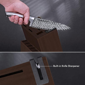 Astercook 7-inch santoku knife versatile for chopping and mincing.