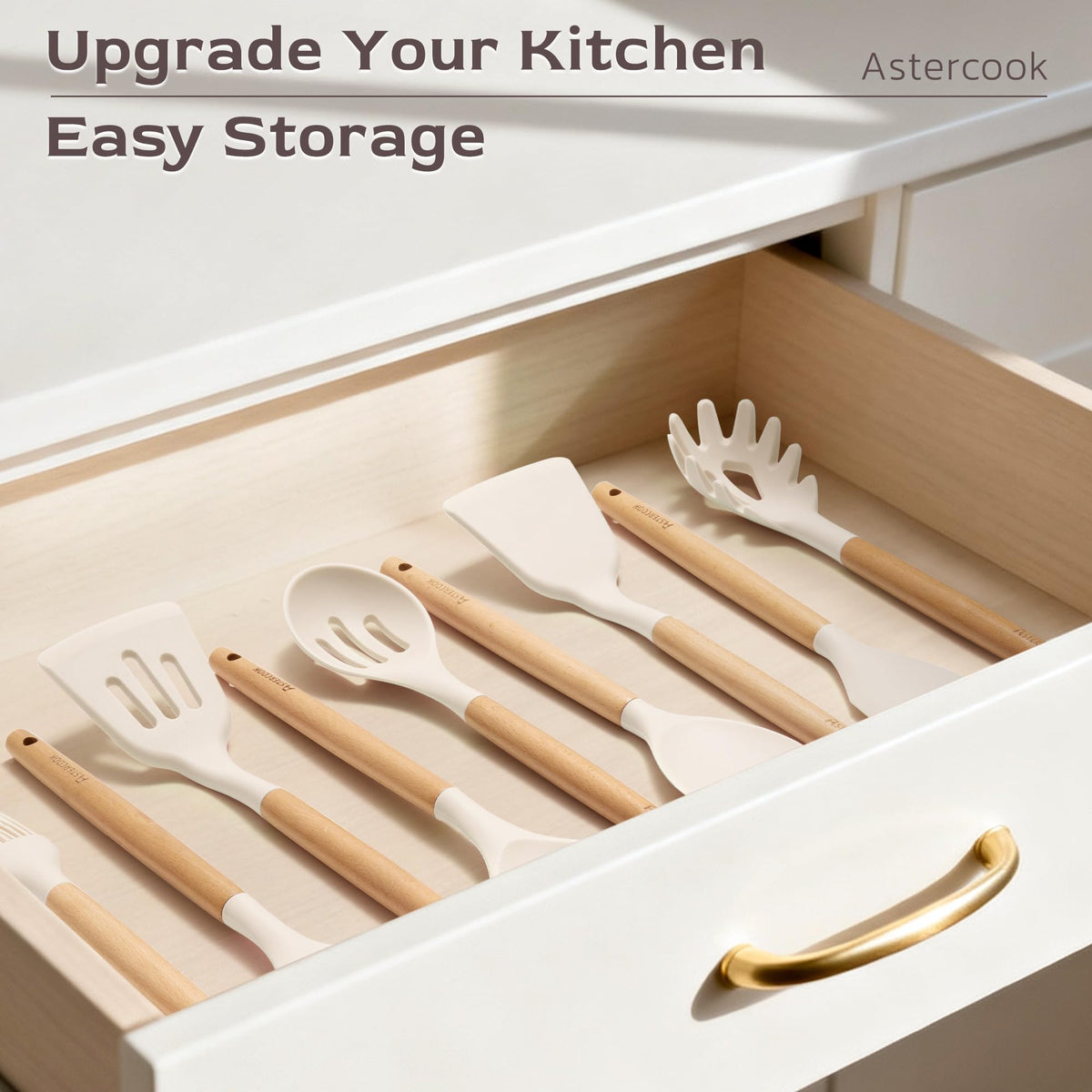 Astercook silicone scraper with smooth edges for easy cleaning