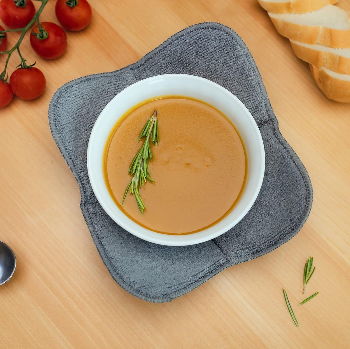Aticca Microwave Bowl Cozy, a practical trivet for serving hot dishes.