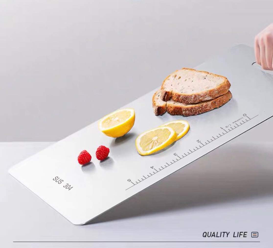 Atmama cutting board ideal for meat prep and bones.