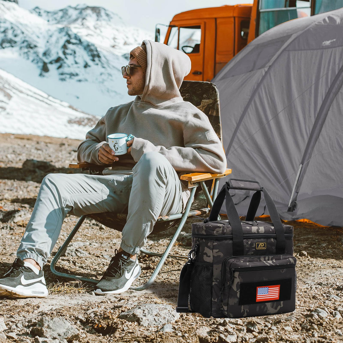 ATRIPACK lunchbox insulated compartments showcasing organization