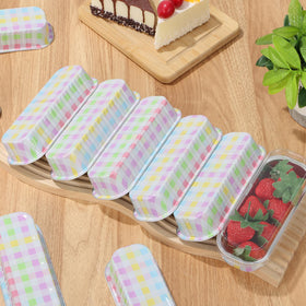 Augoog buffalo plaid foil cups for festive desserts