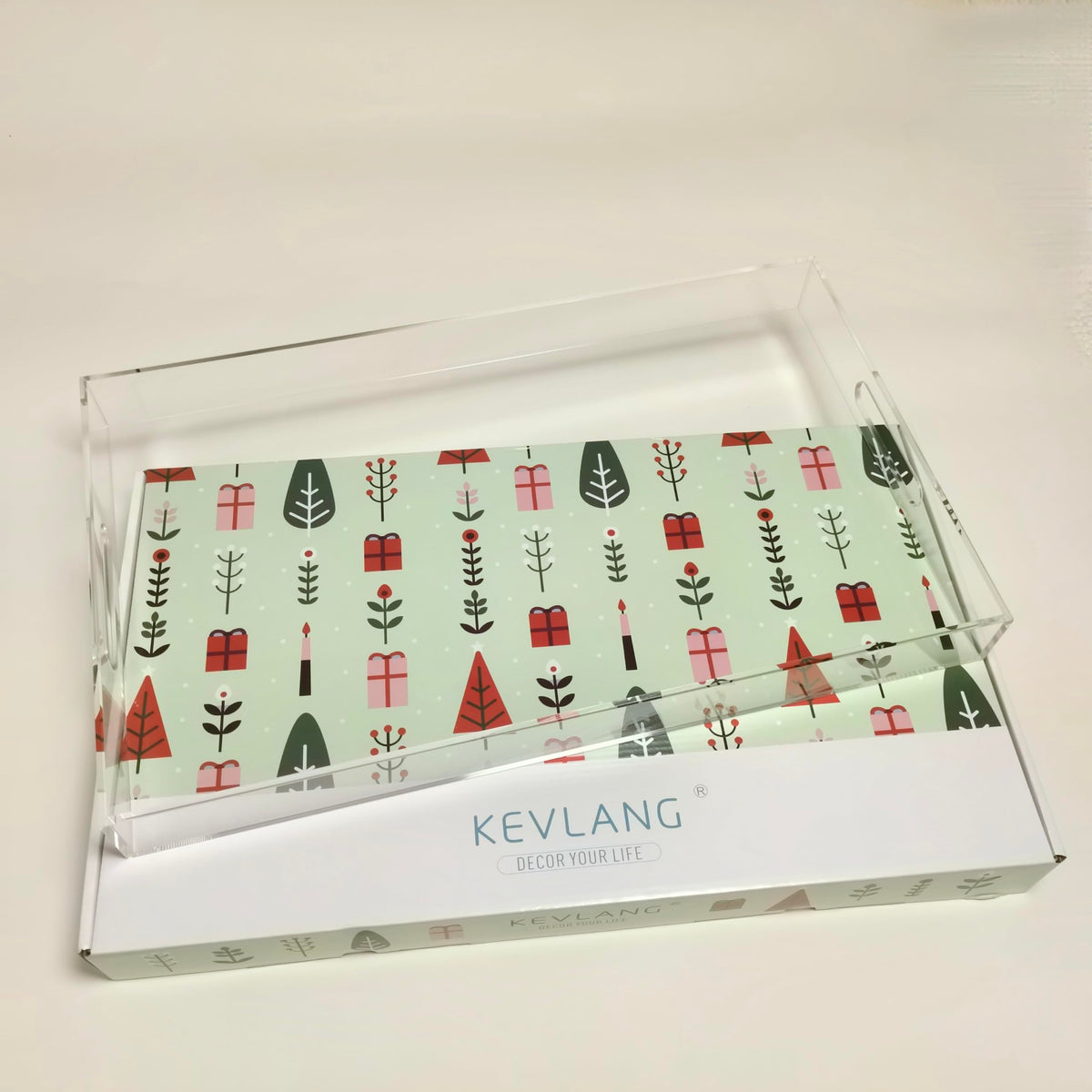 AuroraGlow packaging uses recycled materials for eco-conscious shoppers