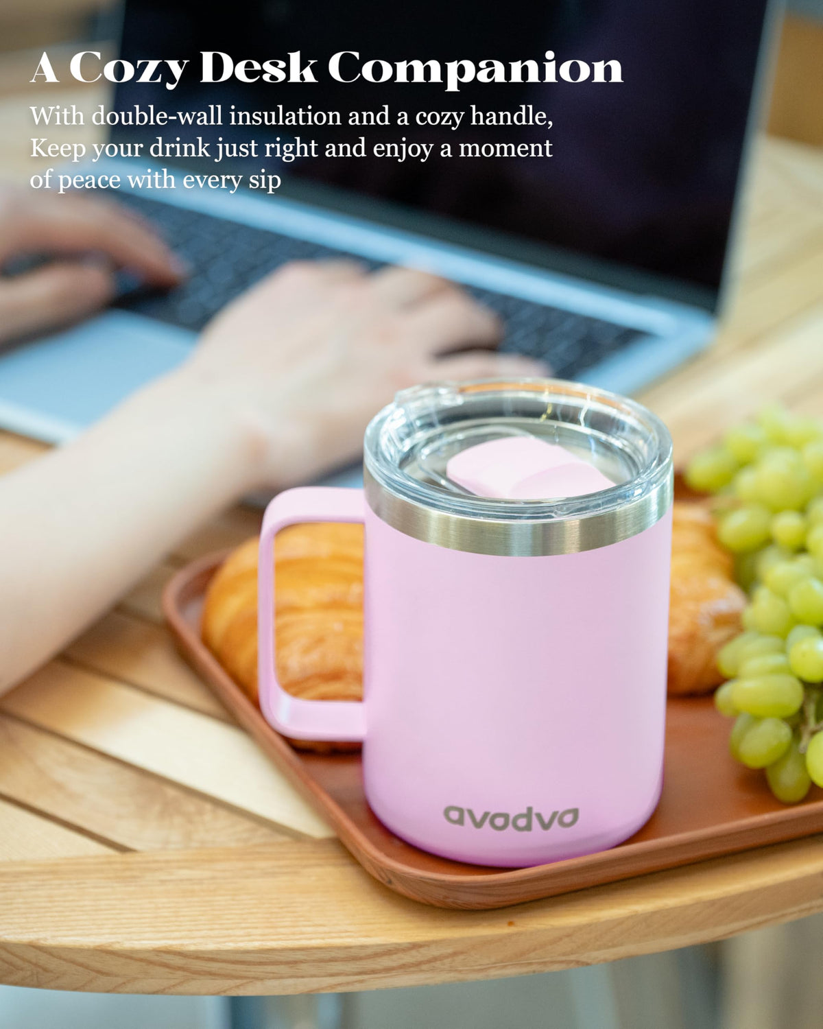 avodvo two-lid design offers slide and sip options for travel