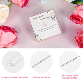 Awfrky hair tie, secure for active days and easy styling.