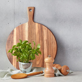 Ayiaren charcuterie board ready to host elegant spreads.