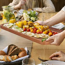 Ayiaren dinner-platter rectangle acacia wood provides sturdy serving for main courses.