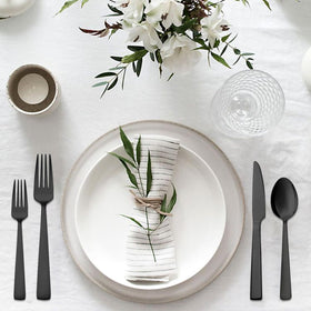 Ayiaren dishwasher-safe flatware ready for easy cleaning