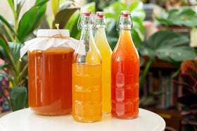 AYL bottle ideal for juices and water with secure leakproof closure.