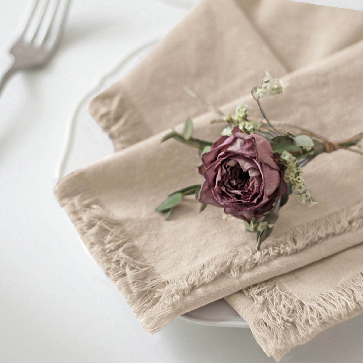 Ayuzawa 100% cotton napkin texture feels soft and smooth