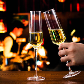 BACLIFE secure packaging champagne glasses ready for gifting