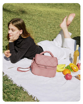 BAGSMART front pocket and side pockets keep essentials within reach.
