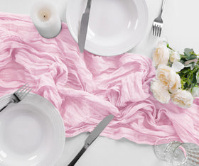 Bailarina easy-care runner, hand wash or gentle machine wash in a bag.
