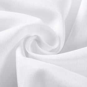 Bailarina foldable napkins simplify creative place settings.