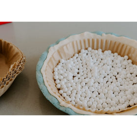 Designed in USA; 50 sheets ensure ongoing bake sessions.