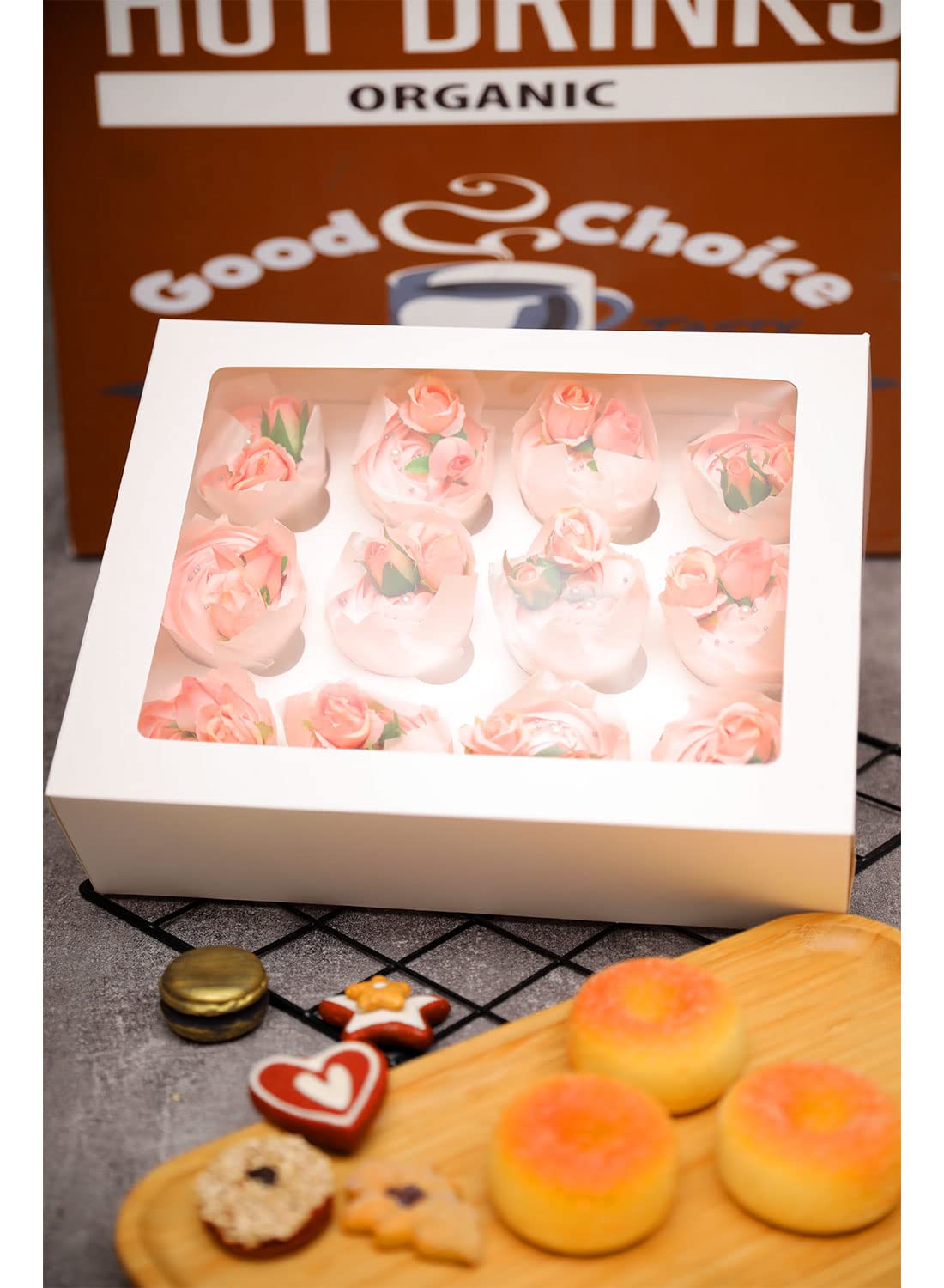 Bakepacker bakery packaging idea for events and celebrations.