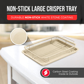Bakken Swiss Crisper Tray non-stick coating helps release food and simplify cleanup.