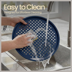 BAKKENMASTER perforated design blue creates air flow for crisp crust.