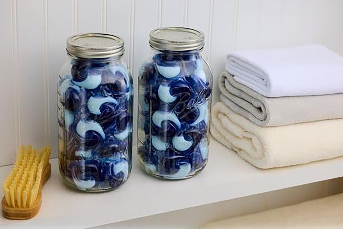 Ball wide-mouth jar airtight lid closeup for leakproof fermentation and freshness.