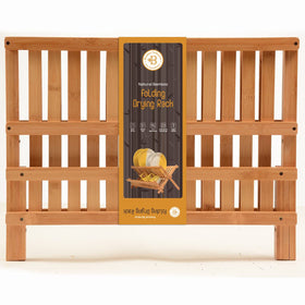 Bambüsi includes bamboo drying mat and utensil holder
