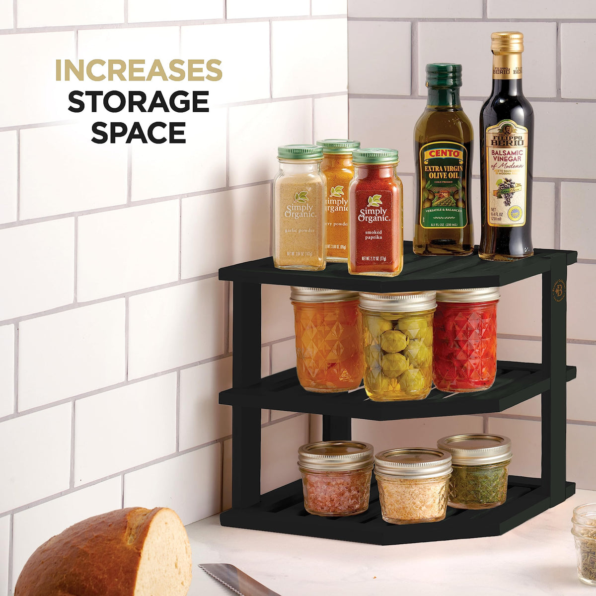 Bambüsi dish organizer rack sorts bowls and plates for quick access.