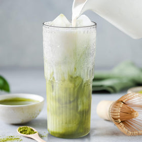 Bandesun borosilicate glass body resists heat and cold for versatile drinks