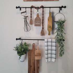 Bantlou gift-idea-kitchen-tool arrives as a unique Caribbean-inspired present.