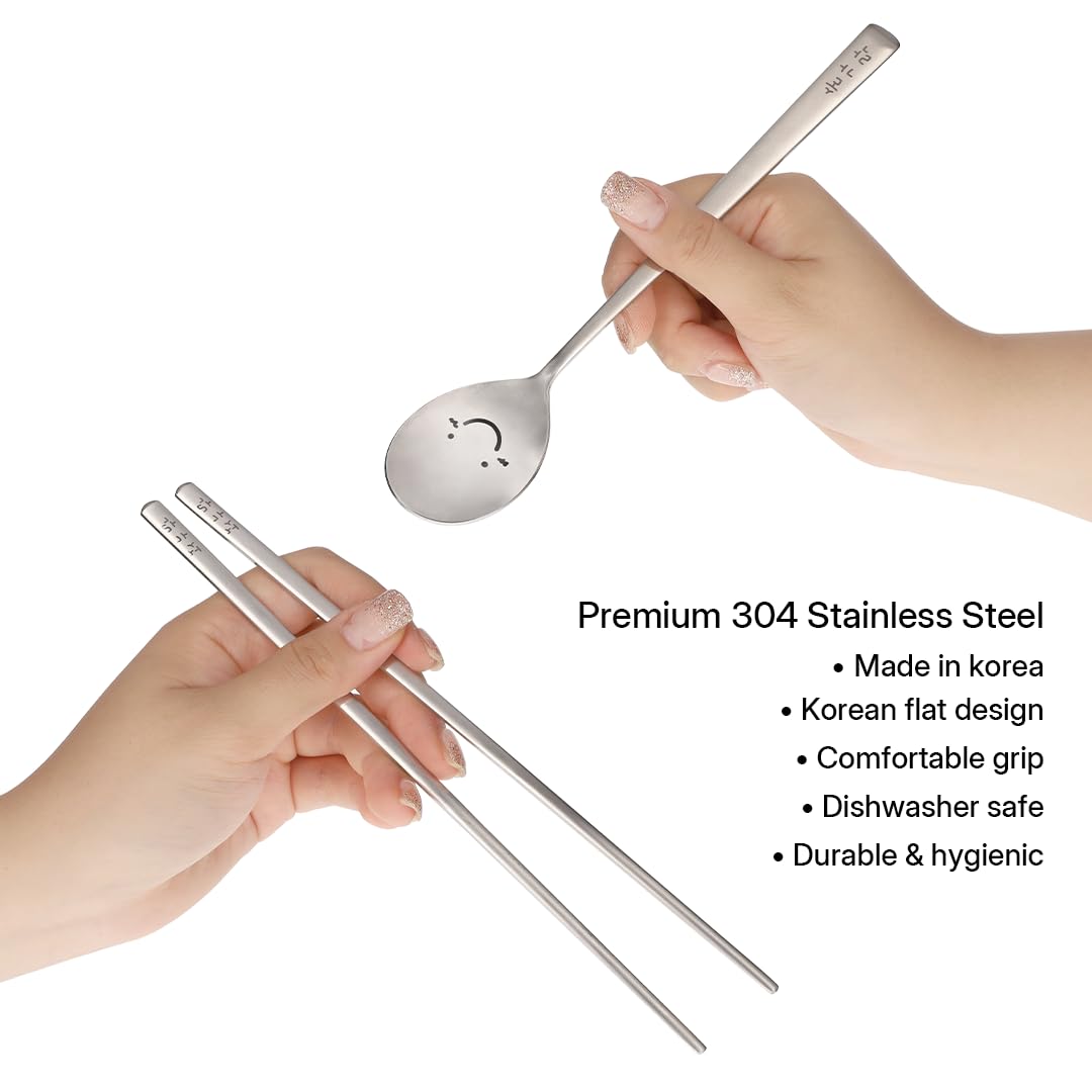 BAPMOO ergonomic flat-chopsticks design for easy grip.