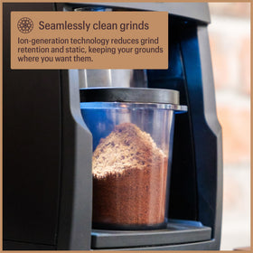 Baratza Encore ESP Pro bright display illuminated for precise monitoring.