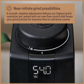 Baratza Encore ESP Pro in action with two hands-free modes for flexible dosing.