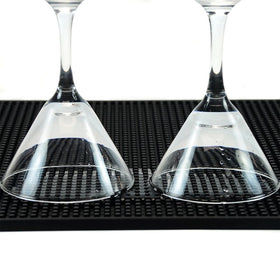 BARsics PVC Bar Service Mat helps prevent water mess and keeps spills contained.