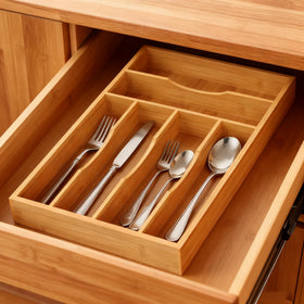 Bayting flatware tray layout highlighting separated utensils.