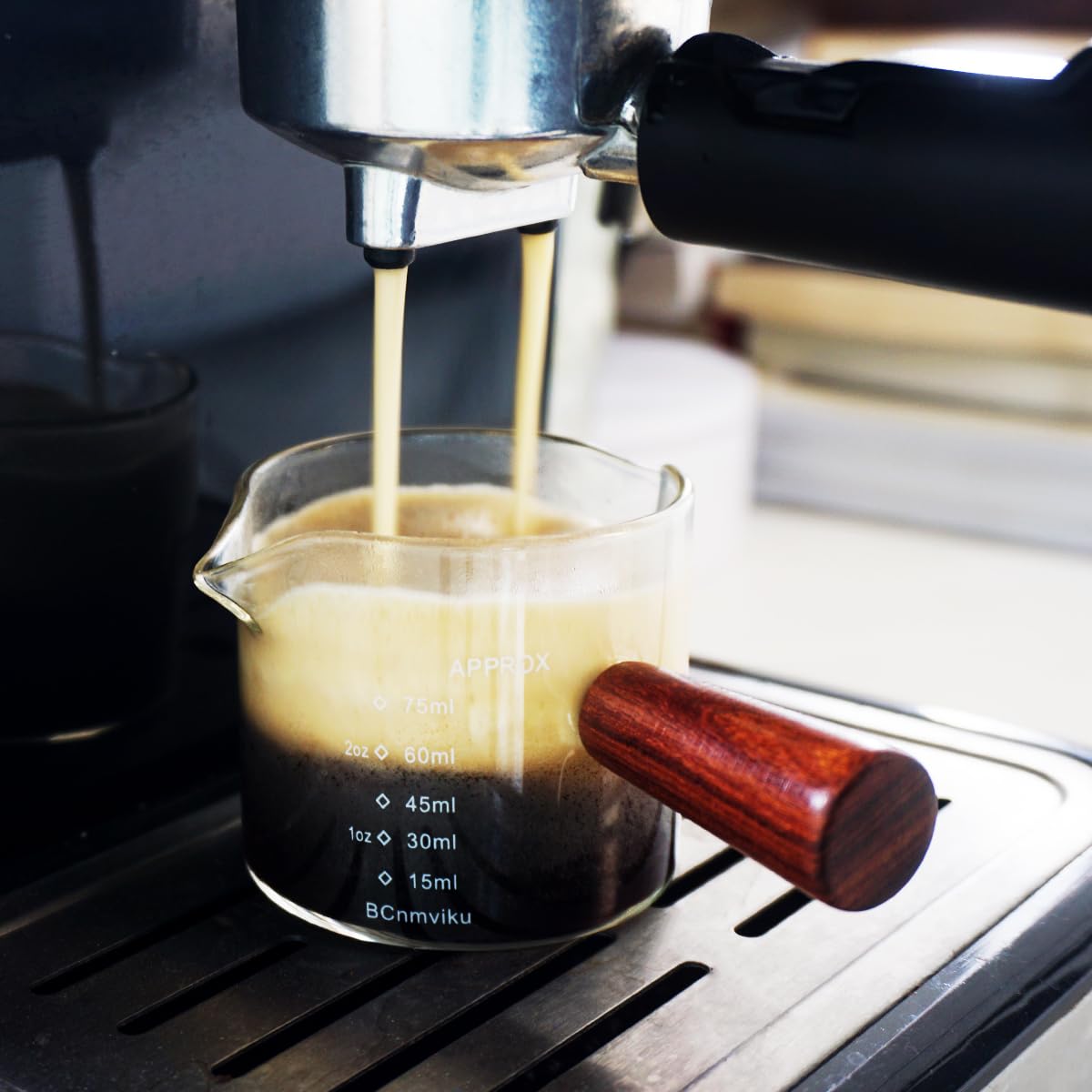 BCnmviku milk pitcher with anti-scald wood handle for safe pours