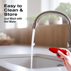 Bean Envy Ergonomic Handle provides a comfortable, secure grip during frothing